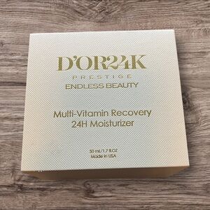 D'OR24K Multi-Vitamin Recovery 24H Moisturizer - Gold